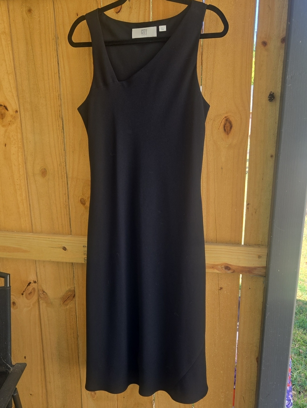 Donna Karen DKNY Chic Black Sleeveless Sheath Dress Large
